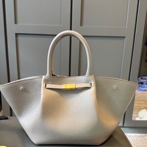 Elegant Gray Leather Tote Bag